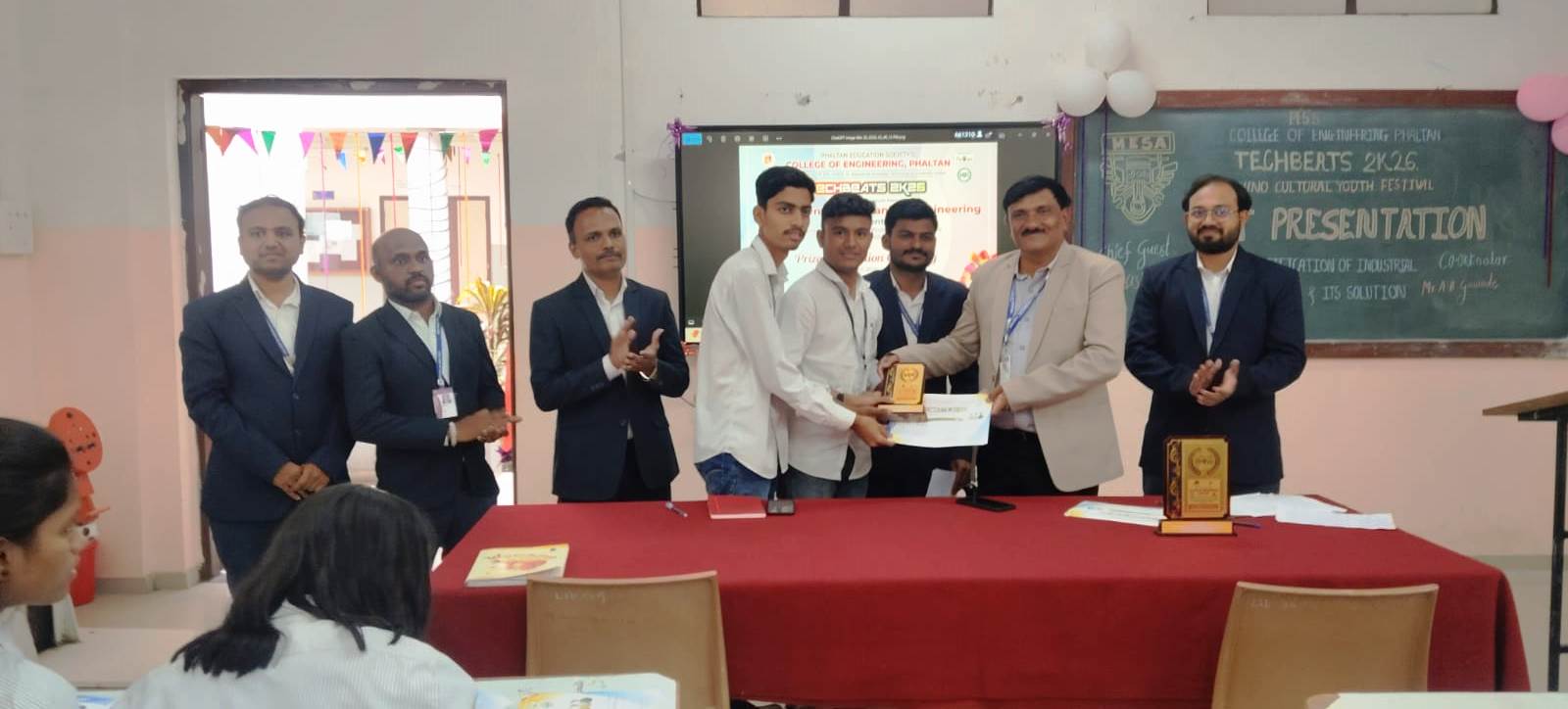 Mechanical Engineering students won Second prize in Technical Paper presentation at COE Phaltan